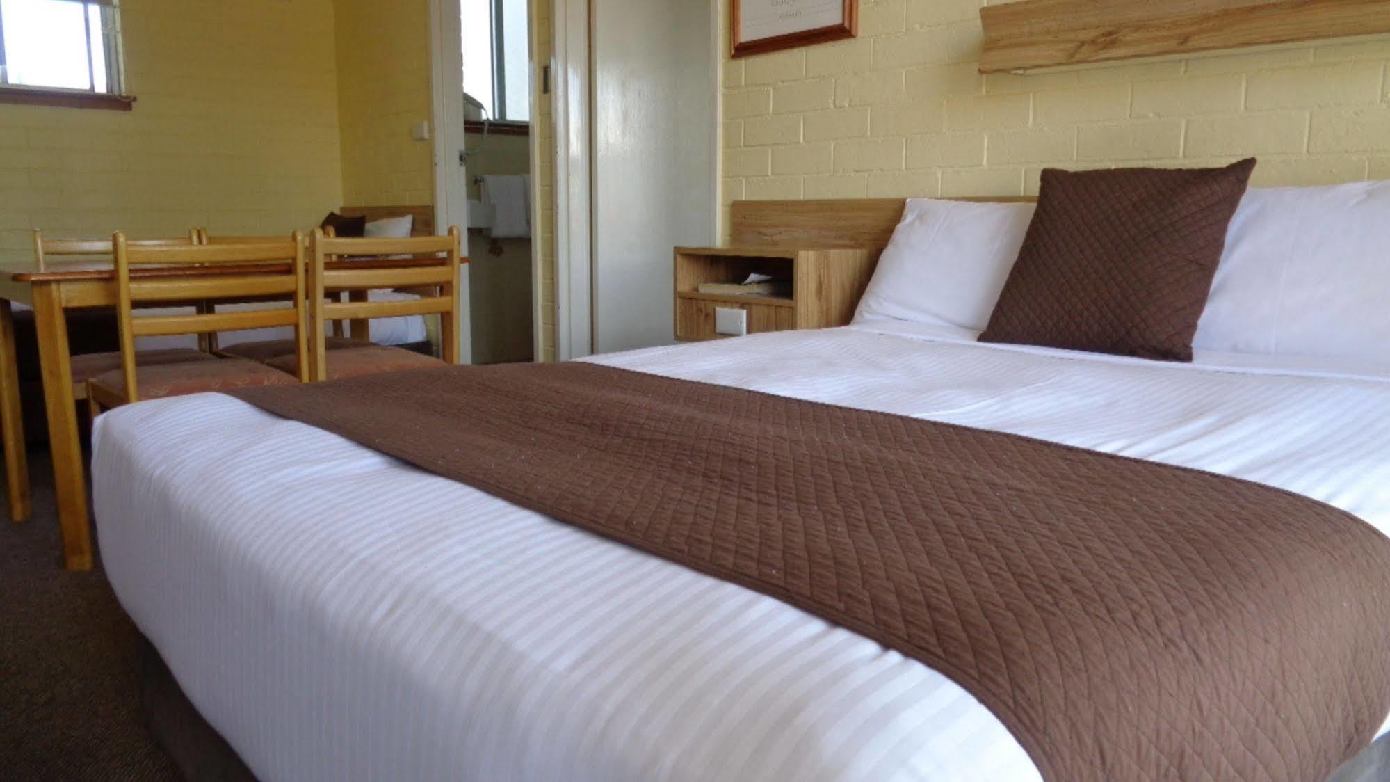 Moon River Motor Inn Kempsey Extérieur photo