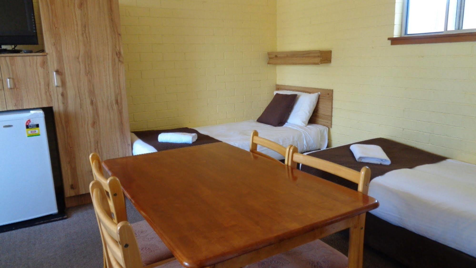 Moon River Motor Inn Kempsey Extérieur photo